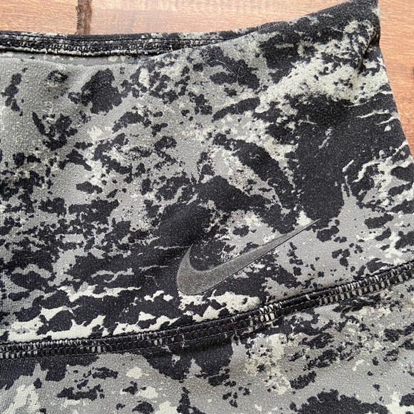 Nike Dri-Fit Leggings - Picture 3 of 7